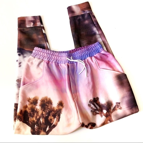 Baja East Revolve Wild Horses Joshua Tree Jogger Sweatpants New 1 Womens Medium - Picture 4 of 11
